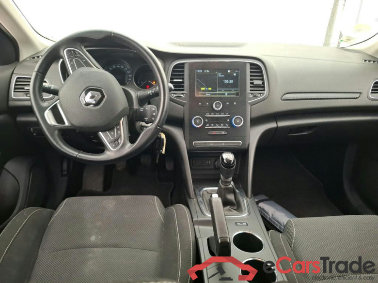 Megane IV Berline 5pt. Société Air Nav 1.5 dCi 90CV BVM6 E6 #5