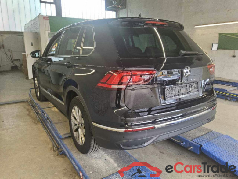 Volkswagen Tiguan (AX1)(07.2020->2024) DE - SUV5 1.5 TSI BMT/Start-Stopp EU6d, OPF, (Facelift) 2020 - 2023 #4