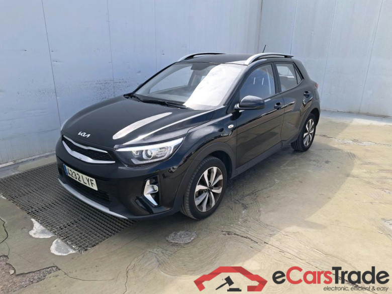 KIA Stonic / 2017 / 5P / todoterreno 1.0 T-GDi 74kW (100CV) MHEV iMT Concept (CM) #1