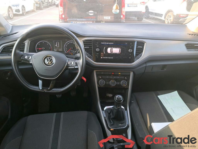 VOLKSWAGEN T-Roc / 2017 / 5P / todoterreno Advance 2.0 TDI 85kW (115CV) #3