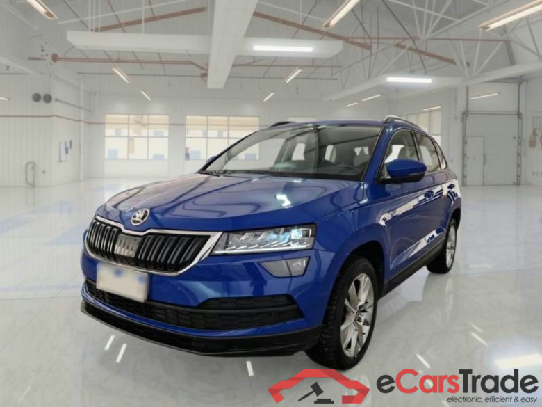 SKODA KAROQ / 2017 / 5P / SUV 1.6 TDI SCR S-TECH DSG #1