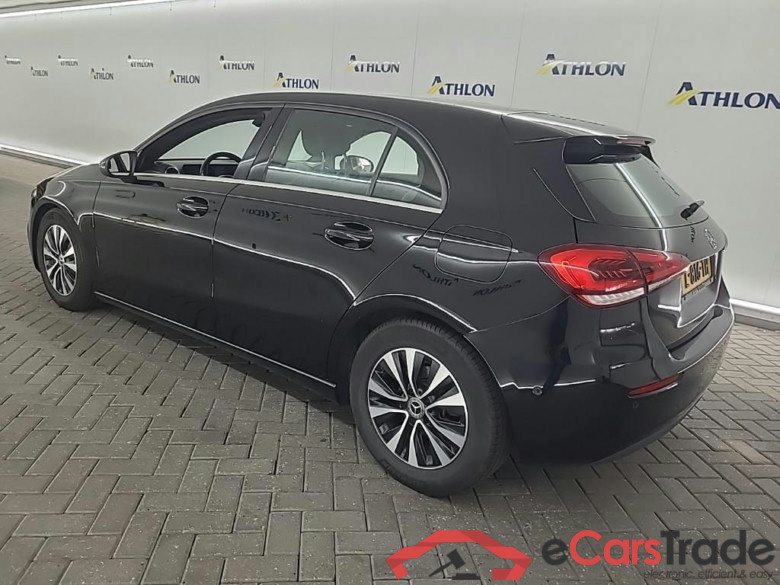 MERCEDES-BENZ A-klasse A 180 d 7G-DCT Business Solution 5D 85kW #4