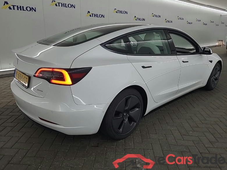 Tesla Model 3 Long Range Dual Motor AWD 4D 350kW #3