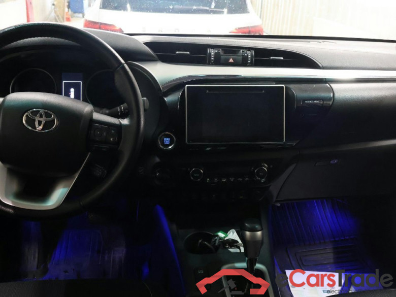 Hilux Double Cab Comfort 4x4 2.4 110KW AT6 E6dT #3