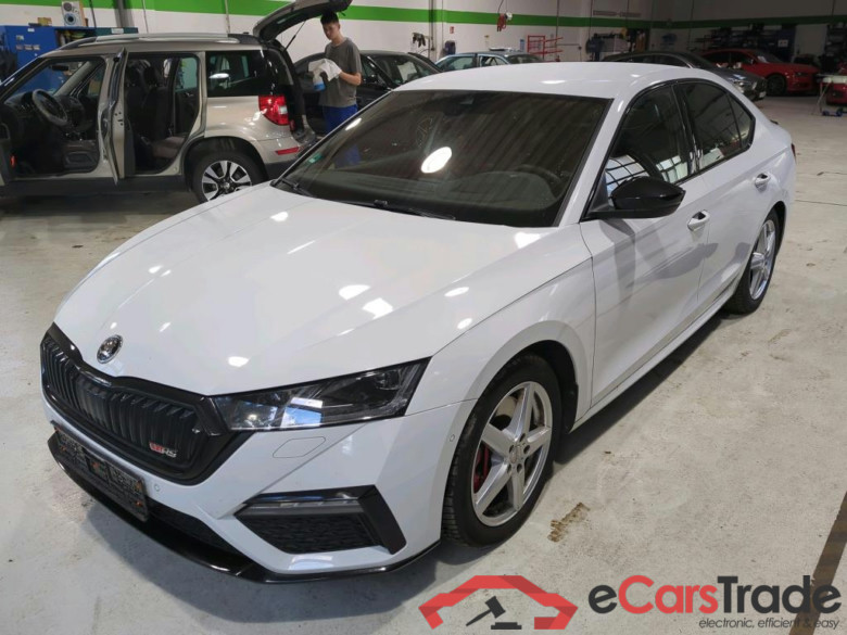 Achtung Hagelschaden!!! Octavia Lim. RS Plus 2.0 TSI 180KW AT7 E6d #1