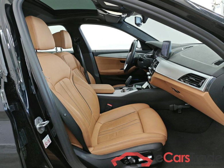 BMW 5 Serie Sedan 520iA Business Edition Plus 4d #3