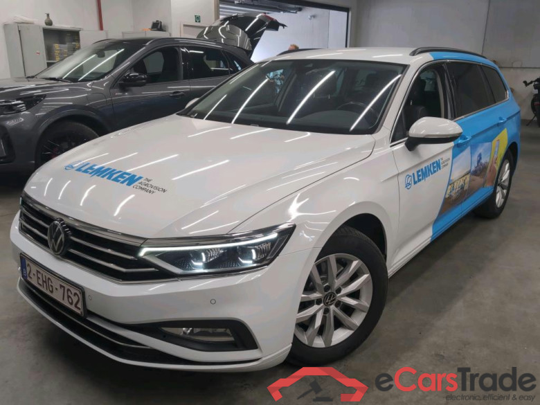 VOLKSWAGEN - VW  PASSAT VARIANT TDI 150PK DSG7 Style Business & Winter Pack I & Electric Foldable Trailer Towing Hook #1