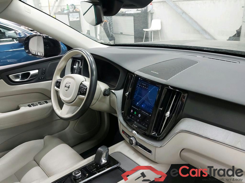 VOLVO - VOL XC60 T6 PHEV 4x4 350PK Plus Dark With Moritz Leather & Harman Kardon & Semi Auto Foldable Trailer Hook  * HYBRID * #3