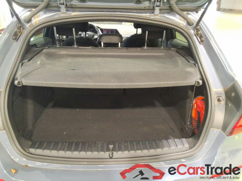 BMW 1 SERIES HATCH 1.5 116IA (80KW) #3