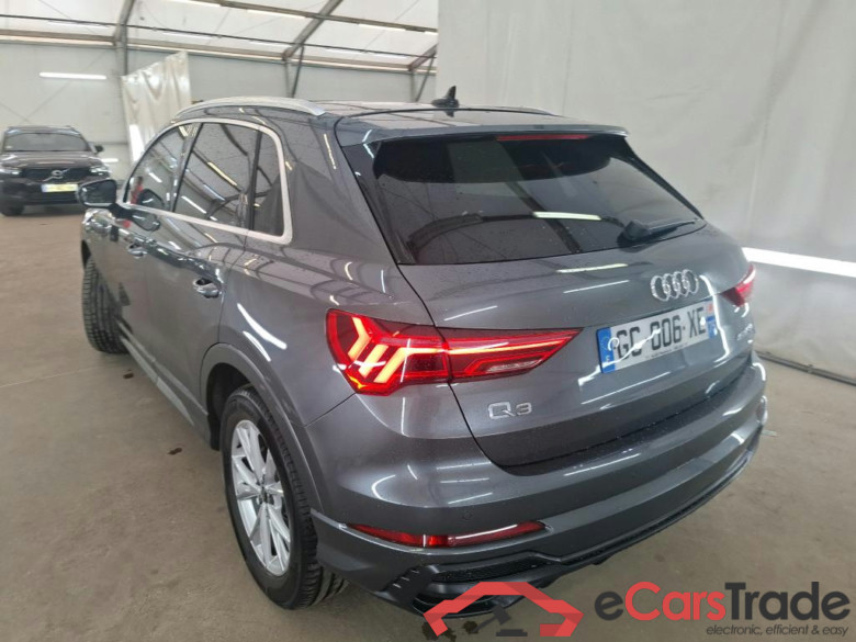 AUDI Q3 / 2018 / 5P / SUV 45 TFSI E 245 S TRONIC S LINE #2