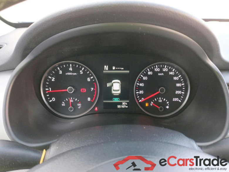 KIA Stonic / 2017 / 5P / todoterreno 1.0 T-GDi 74kW (100CV) MHEV iMT Concept (CM) #4