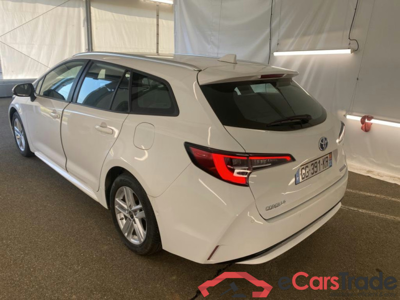TOYOTA Corolla Touring Sports / 2018 / 5P / Break Hybride 122h Dynamic Business Beyond Zer #2