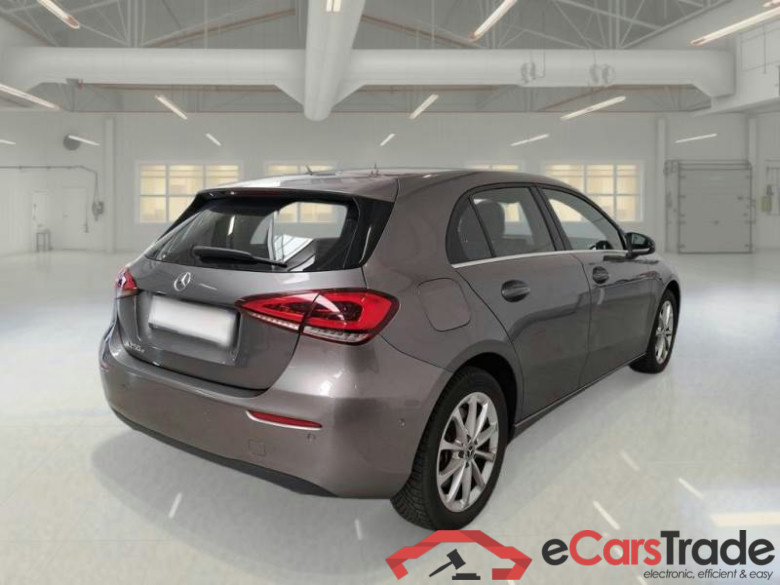 MERCEDES-BENZ CLASSE A / 2018 / 5P / BERLINA A 250 E EQ-POWER AUTO BUSINESS EXTRA #2