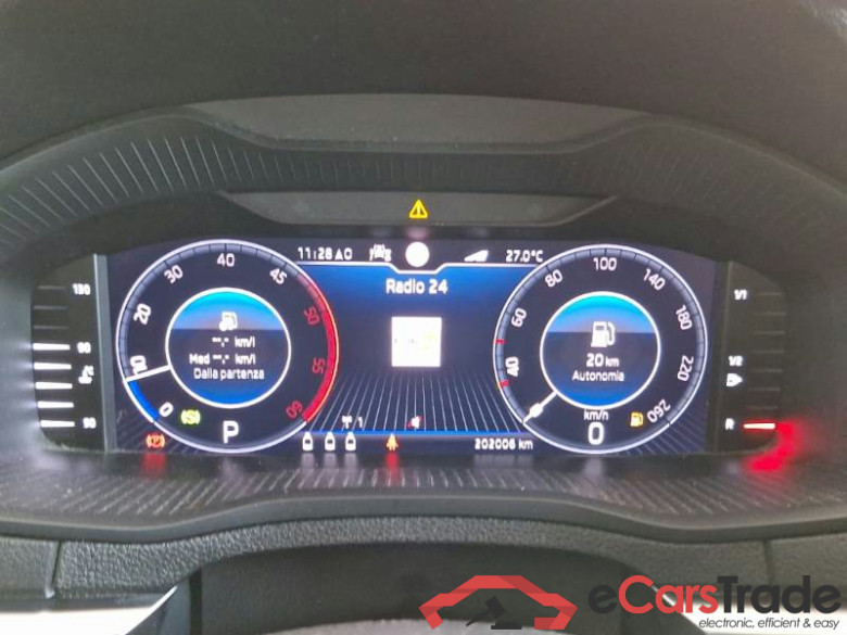 SKODA KAROQ / 2017 / 5P / SUV 2.0 TDI 110KW EVO SCR STYLE DSG 4WD #4