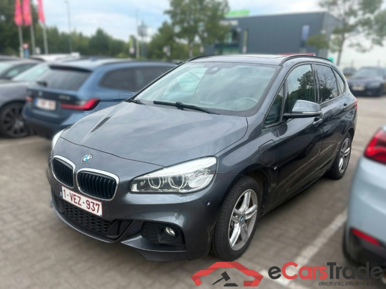 BMW 225xe Active Tourer Plug-In Hybrid xDrive M-Sport Aut. Pano LED Ambient Navi Sport-Leather KeylessGo Klima PDC ... #1