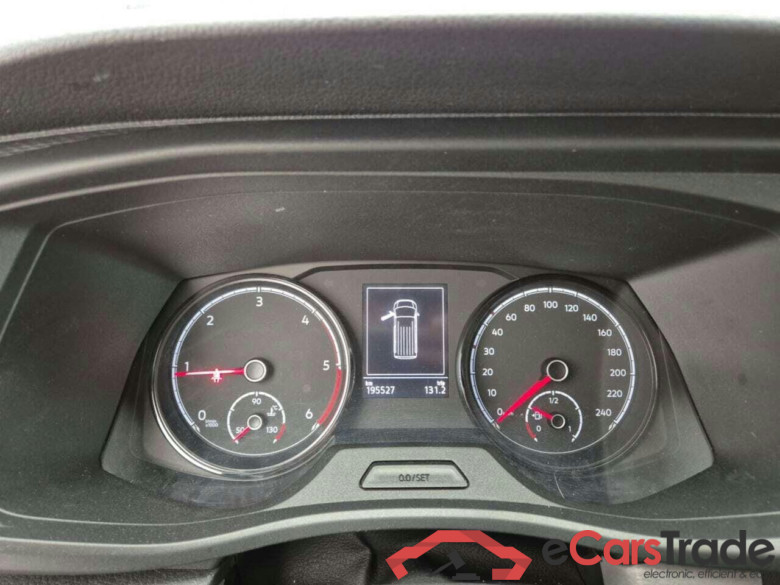 VOLKSWAGEN Transporter 2.0 TDI Comfortline #6