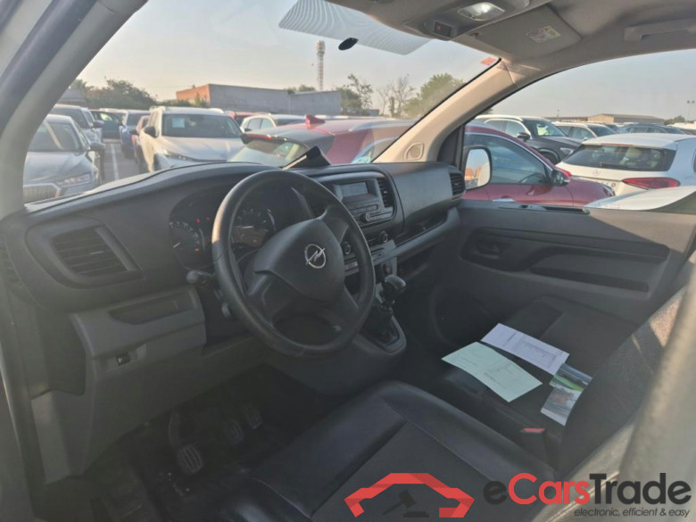 OPEL Vivaro / 2019 / 4P / furgón 1.5 Diésel 88kW (120CV) M Std Express #3