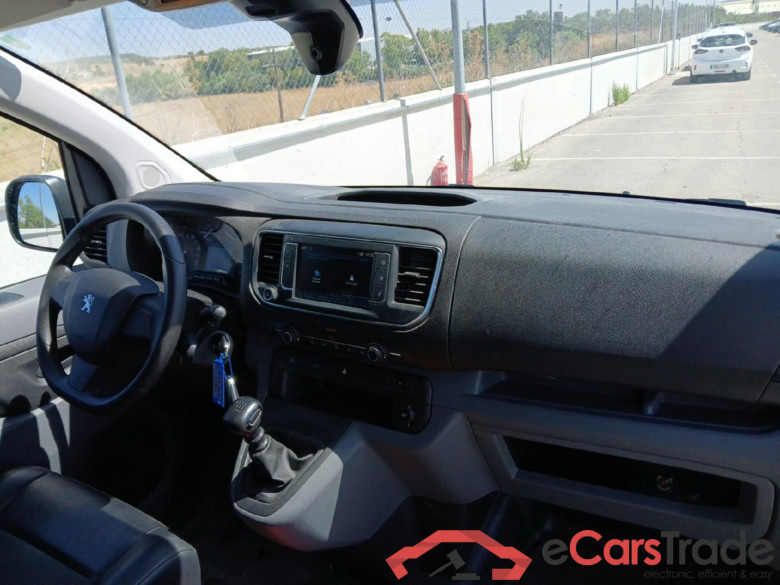PEUGEOT Expert / 2016 / 4P / furgón Furgón Premium 1.5 BlueHDi 100 Standard (AC) #3