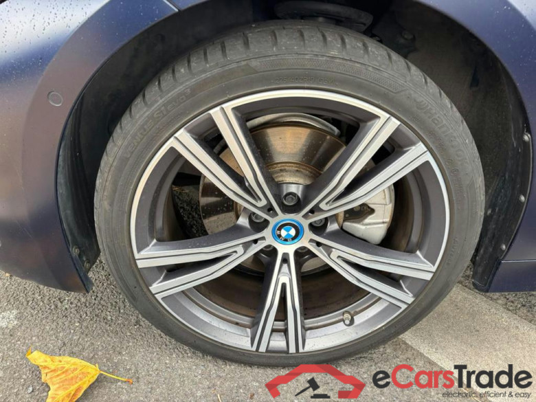 BMW 3 SW PHEV (G21LCI) Touring 330eA PHEV #3