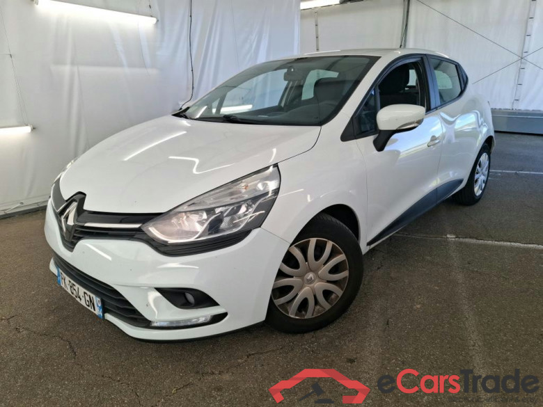 Clio IV Air MediaNav 1.5 dCi 90CV BVM5 E6 #1