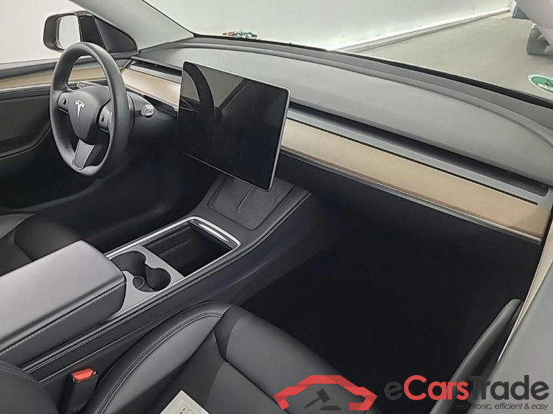 Tesla Model Y Long Range RWD 5D 217kW #6