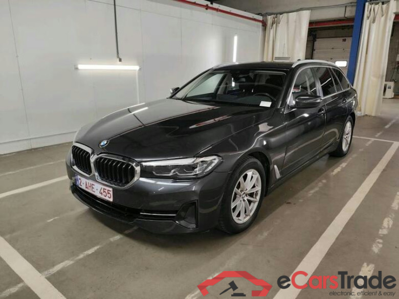 BMW 5 Reeks Touring 5 Reeks Touring 518d Aut. (100 kW) 100kW/136pk  5D/P Auto-8
