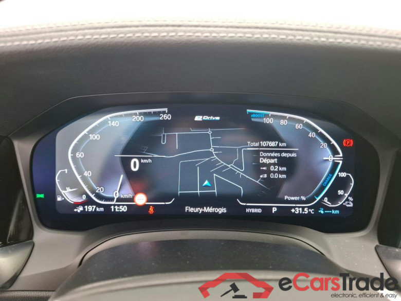 BMW Série 3 Berline / 2018 / 4P / Berline 330e xDrive 292ch Luxury BVA8 Hybride #6