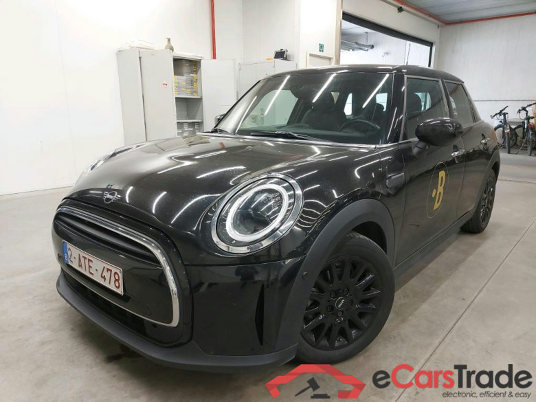 MINI - MIN Cooper 1.5i 136PK Business Edition With Carbon Black Leatherette & Visibility Pack & PDC Front & Rear * PETROL *