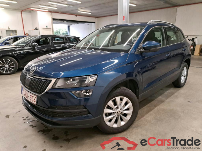 SKODA - SKO KAROQ CRTDI 115PK DSG7 Ambition & GPS & Comfort & Heated Front & ACC & Rear Seats & Pano Roof