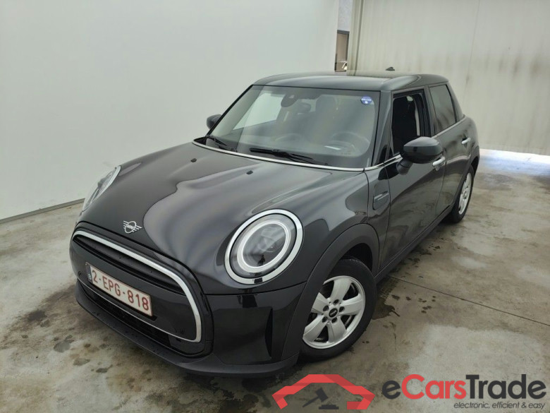 Mini 5 door Cooper (100 kW) 5d #1