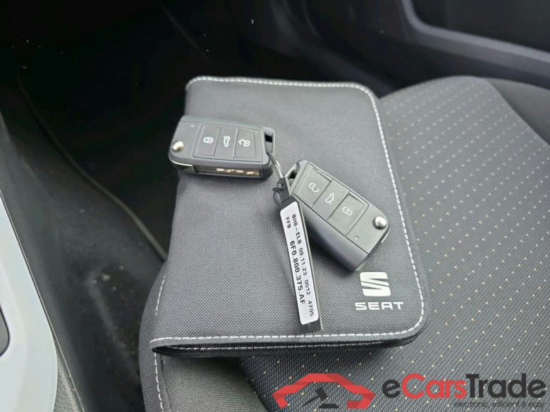 SEAT Arona 70 kW #5