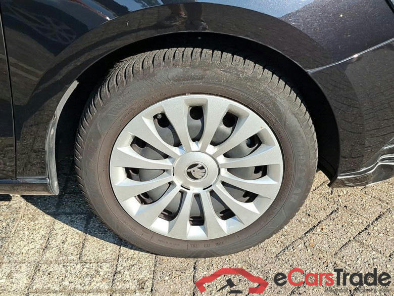 SKODA Fabia Combi 70 kW #6