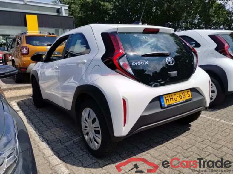 TOYOTA Aygo X 1.0 VVT-i MT Play #3