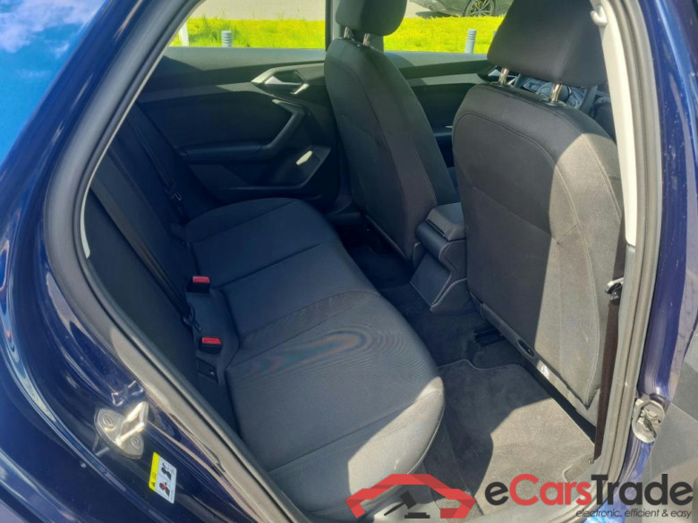 AUDI A1 SPORTBACK 1.0 30 TFSI S TRONIC ATTRACTION B.E. #6