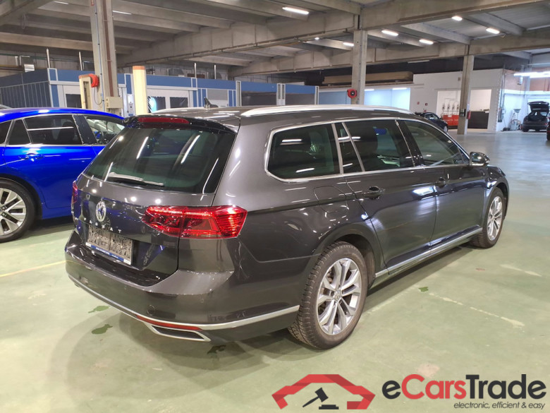 VOLKSWAGEN PASSAT VARIANT - 2019 1.5 TSI Elegance Business OPF DSG #4