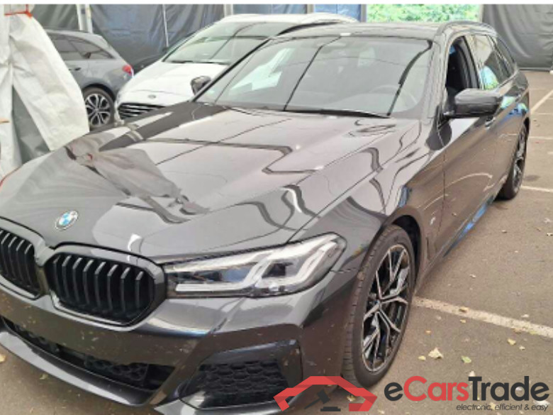 Baureihe 5 Touring 530 d xDrive M Sport 3.0 210KW AT8 E6d #1