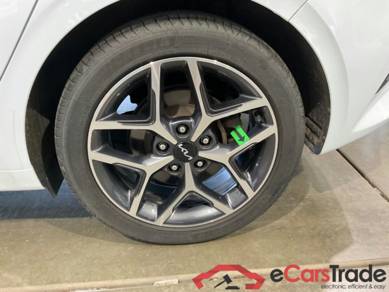 Ceed Spirit 1.6 CRDi 100KW AT7 E6d #5