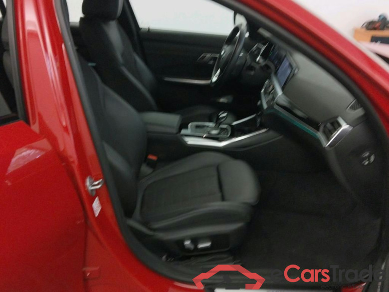 BMW Serie 3 / 2018 / 4P / sedán 330e #6