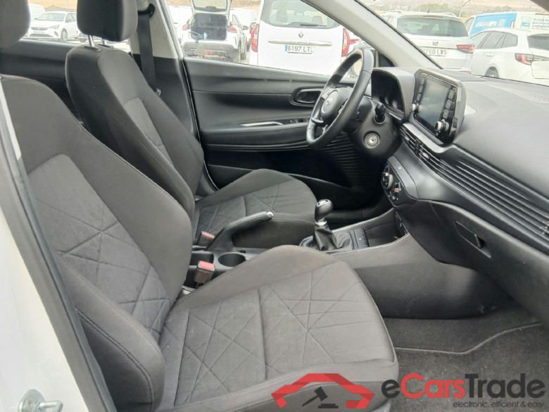 HYUNDAI Bayon / 2021 / 5P / todoterreno 1.2 MPI Maxx #6
