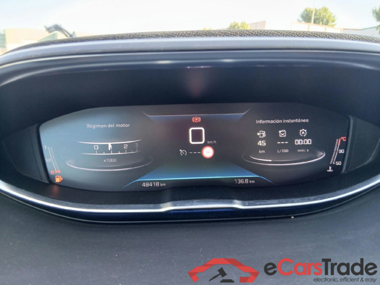 PEUGEOT 3008 / 2020 / 5P / todoterreno 1.2 PureTech 96KW S&S Active Pack #4