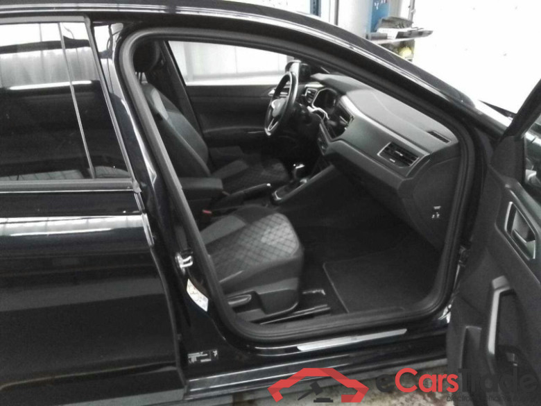Volkswagen Taigo (CS1)(08.2021->) DE - SUV5 1.5 TSI EU6d, R-Line, 2021 - 2024 #5