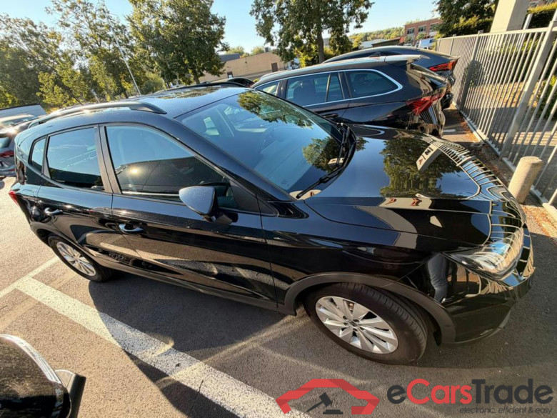 SEAT Arona 1.0 TSI 40th Anniversary DSG #5