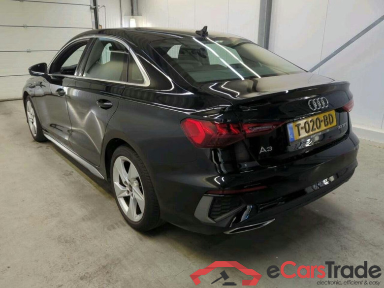 AUDI A3 Limousine 30 TFSI S edition #6