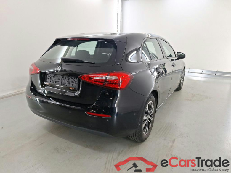 MERCEDES-BENZ A-CLASS 2.0 A 180 D BUSINESS SOLUTION ESSENTIAL #4