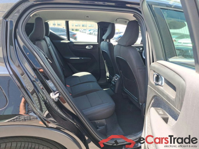 VOLVO XC40 1.5 T4 PHEV INSCRIPTION EXPR. DCT #6