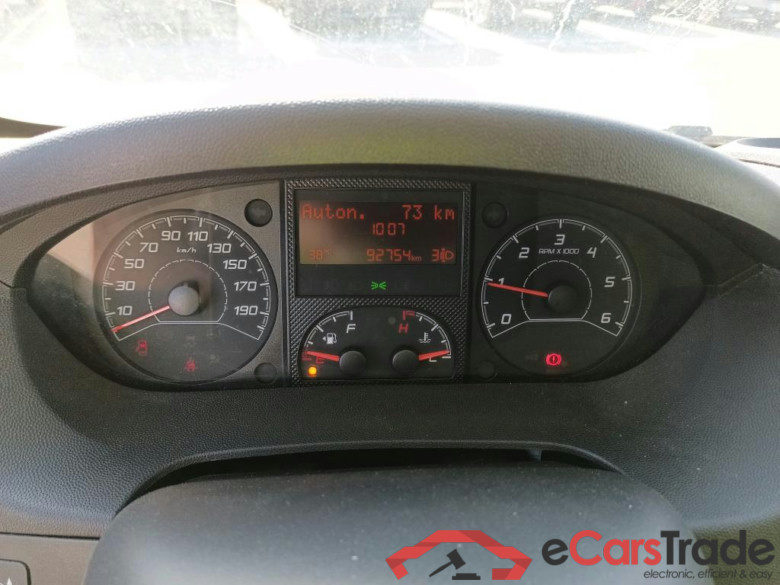 PEUGEOT Boxer / 2014 / 4P / furgón Pack 335 L2 H2 BHDI 103kW (140CV) S&S #4