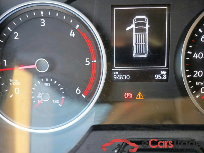 VOLKSWAGEN Crafter / 2017 / 4P / furgón 35 Furgón BM TN L3H2 2.0TDI 103kW(140CV) #5