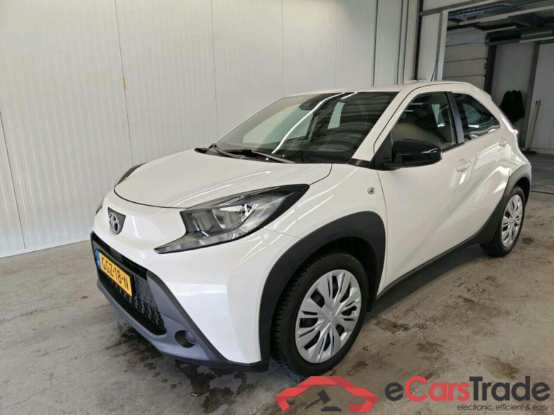 TOYOTA Aygo X 1.0 VVT-i MT Play