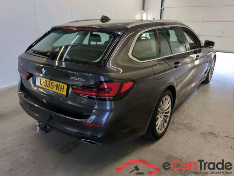 BMW 5-serie Touring 530e xD Bns Edit.+ #2