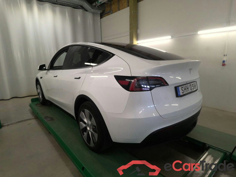 Tesla MODEL Y Long Range AWD 5d #4